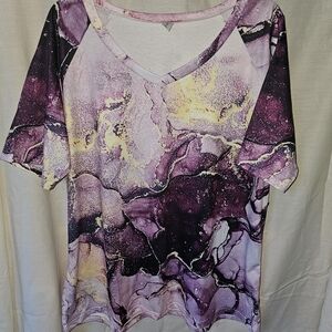 Vibrant Marble Print V-Neck Tee